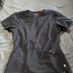 Medium scrub top lot